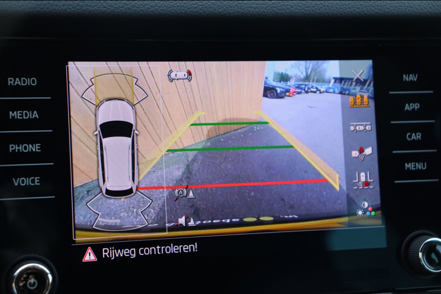 Škoda Kodiaq 1.5 TSI Sportline Business org.NL stuur+stoelverw. camera