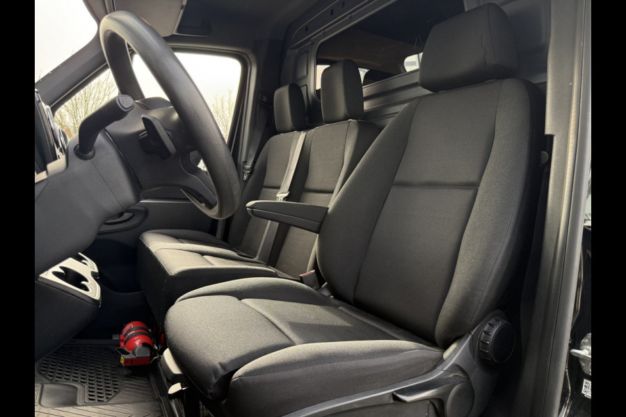 Mercedes-Benz Sprinter 317 1.9 CDI L2H2 | ZB Edition | 10'' Mbux | Trekhaak | Sportvelgen | Sidebars
