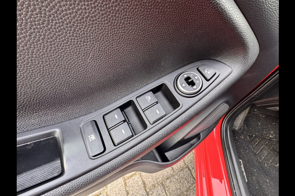 Hyundai i20 1.0 T-GDI Comfort | Automaat | Camera achter | Trekhaak afneembaar | Apple carplay |Cruise control | Wordt verwacht, bel voor een bezichtiging!