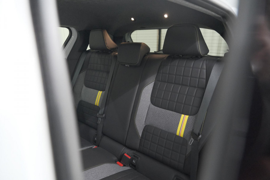 Renault 4 comfort range iconic 52 kWh | Pack Advanced Driving Assist | Pack extended grip |  Harman Kardon® | Dodehoekdetectie