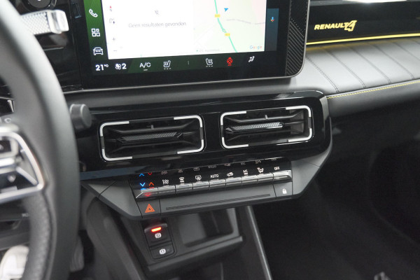 Renault 4 comfort range iconic 52 kWh | Pack Advanced Driving Assist | Pack extended grip |  Harman Kardon® | Dodehoekdetectie