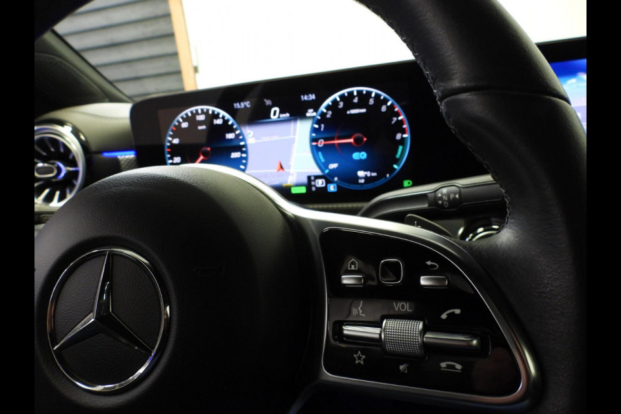 Mercedes-Benz CLA-Klasse Shooting Brake 250e Business NAVI/CAMERA/LED/SFEER/18"LMV!