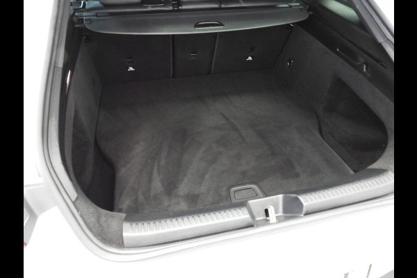 Mercedes-Benz CLA-Klasse Shooting Brake 250e Business NAVI/CAMERA/LED/SFEER/18"LMV!