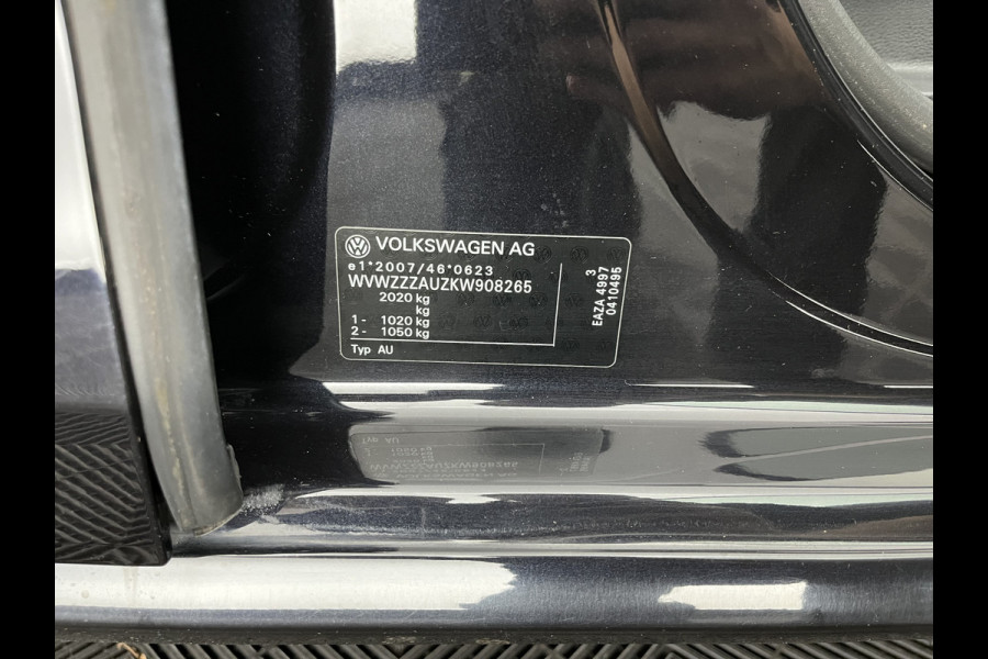 Volkswagen e-Golf {SOH-88%} (INCL-BTW) *HEATPUMP | ADAPTIVE-CRUISE | FULL-LED | DIGI-COCKPIT | NAVI-FULLMAP | CAMERA | KEYLESS | ECC | CCS-FASTLOADER | PDC | 16''ALU*