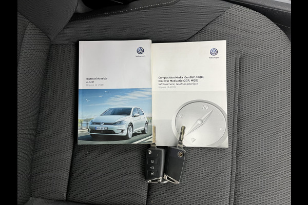 Volkswagen e-Golf {SOH-88%} (INCL-BTW) *HEATPUMP | ADAPTIVE-CRUISE | FULL-LED | DIGI-COCKPIT | NAVI-FULLMAP | CAMERA | KEYLESS | ECC | CCS-FASTLOADER | PDC | 16''ALU*