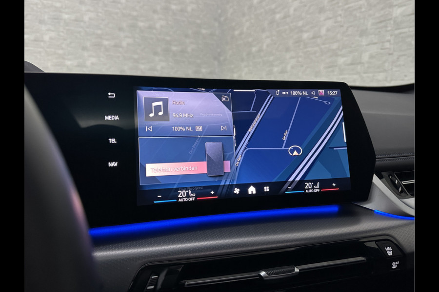 BMW X1 30e 313PK M-Sport Performance-Pack | 360 Camera | ACC | Panorama | Head-Up | 20'' | Keyless-Entry | LED Adaptief | Sfeerverlichting | Trekhaak 1800KG ! | Sportstoelen | Carplay | Black-Optic | Getint Glas | Stoelverwarming | DAB | Draadloos Laden | Fabrieksgarantie |