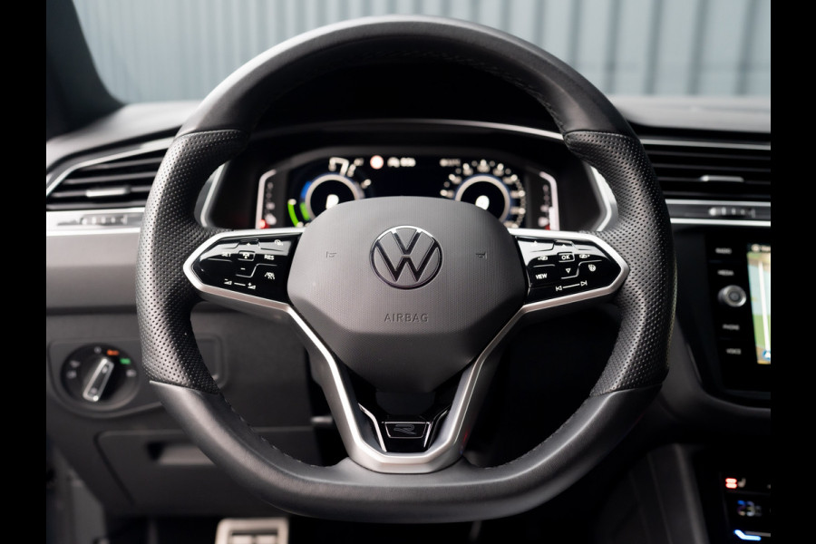 Volkswagen Tiguan 1.4 TSI eHybrid R-Line Business+ | Keyless | Black Style | IQ Light | Elk. A-klep | Prijs Rijklaar!!