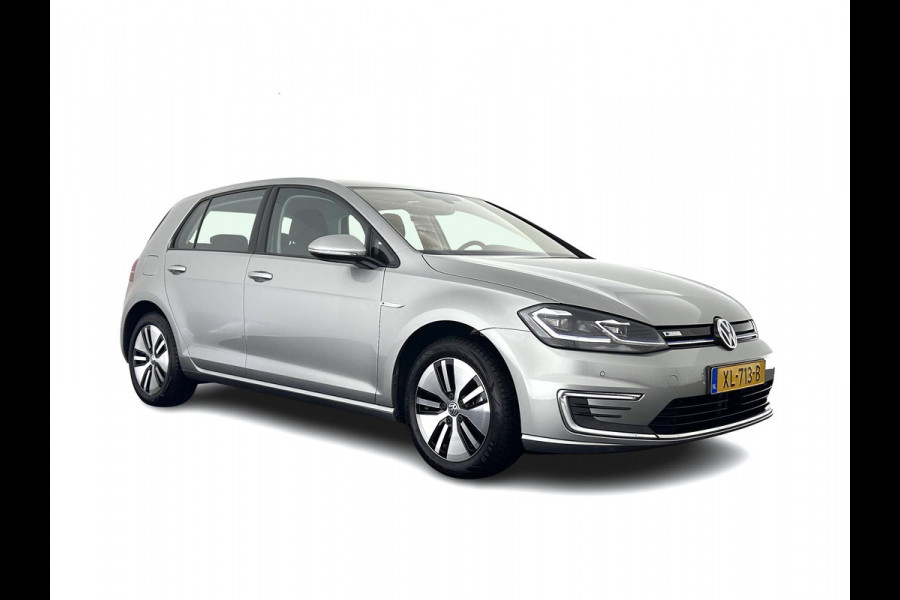 Volkswagen e-Golf {SOH-91%} (INCL-BTW) Aut. *HEATPUMP | ADAPTIVE-CRUISE | DIGI-COCKPIT | FULL-LED | NAVI-FULLMAP | COMFORTSEATS | ECC | PARKPILOT | CCS-FASTLOADER | 16''ALU*