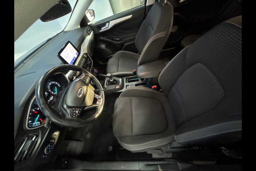 Ford FOCUS Wagon 1.0 EcoBoost Hybrid Trend Edition Business