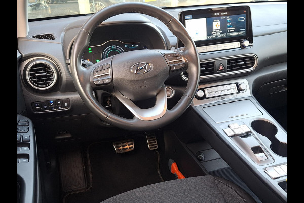 Hyundai Kona EV Fashion 64 kWh | SOH: 96,4% | 3 Fase | Warmtepomp | HUD | Navi | Adaptive CC | Blindspot |
