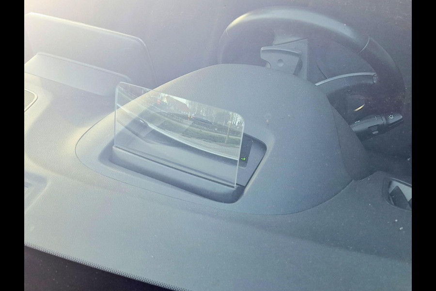 Hyundai Kona EV Fashion 64 kWh | SOH: 96,4% | 3 Fase | Warmtepomp | HUD | Navi | Adaptive CC | Blindspot |