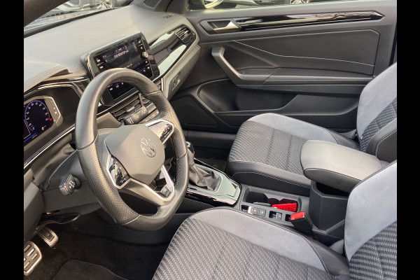 Volkswagen T-Roc Cabrio 1.5 TSI AUT/MATRIX/IQ-LED/CAMERA/LANE/VIRTUAL