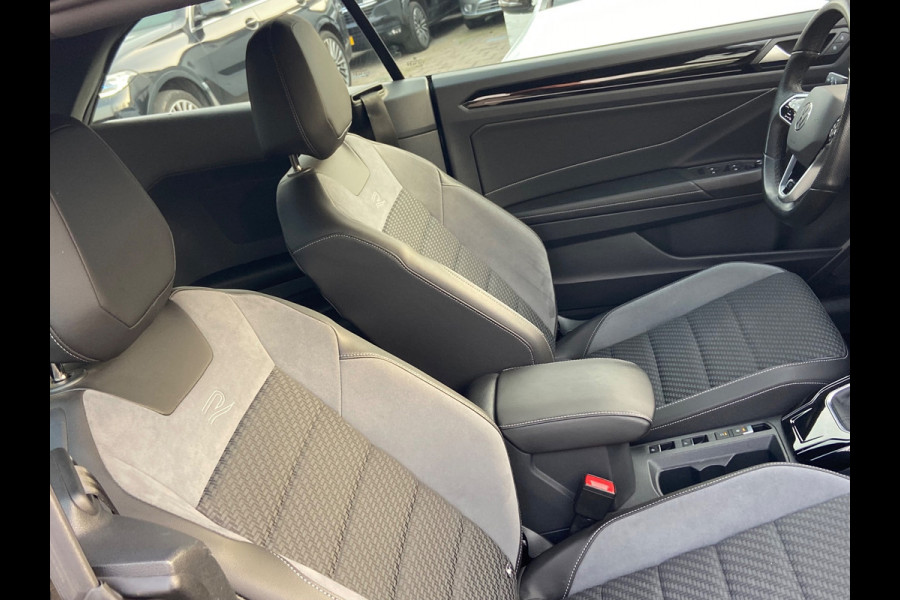 Volkswagen T-Roc Cabrio 1.5 TSI AUT/MATRIX/IQ-LED/CAMERA/LANE/VIRTUAL