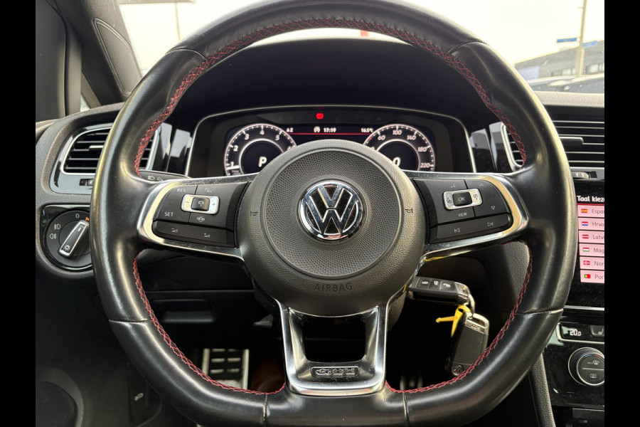 Volkswagen Golf 2.0 TSI GTI Performance 245pk | Virtual Cockpit | Stoelverwarming | Achteruitrijcamera | Adaptive Cruise |