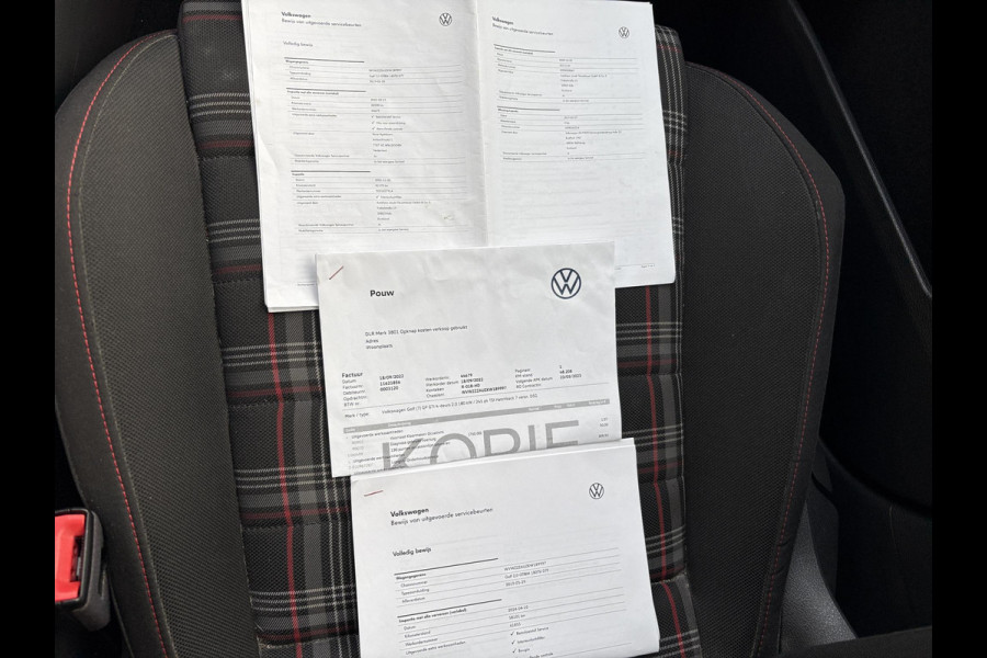 Volkswagen Golf 2.0 TSI GTI Performance 245pk | Virtual Cockpit | Stoelverwarming | Achteruitrijcamera | Adaptive Cruise |