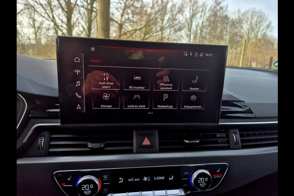 Audi A4 Avant 2.9 TFSI RS 4 quattro panodak . Head up