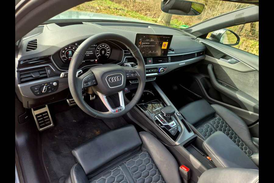 Audi A4 Avant 2.9 TFSI RS 4 quattro panodak . Head up