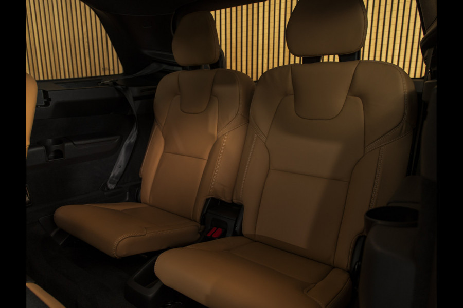 Volvo XC90 2.0 T8 Recharge B/W | LUCHTVERING | HUD | MASSAGE | PANO