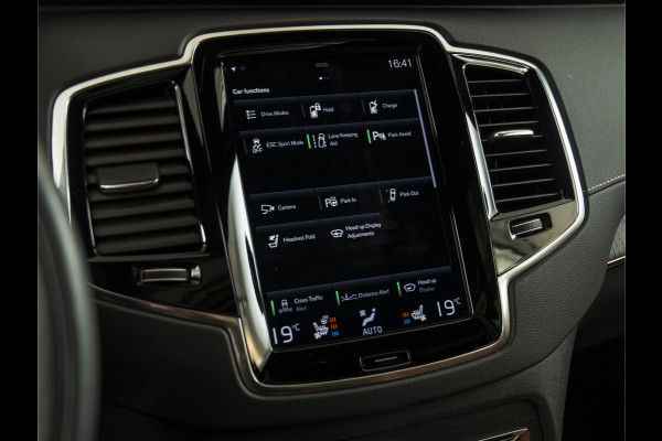 Volvo XC90 2.0 T8 Recharge B/W | LUCHTVERING | HUD | MASSAGE | PANO