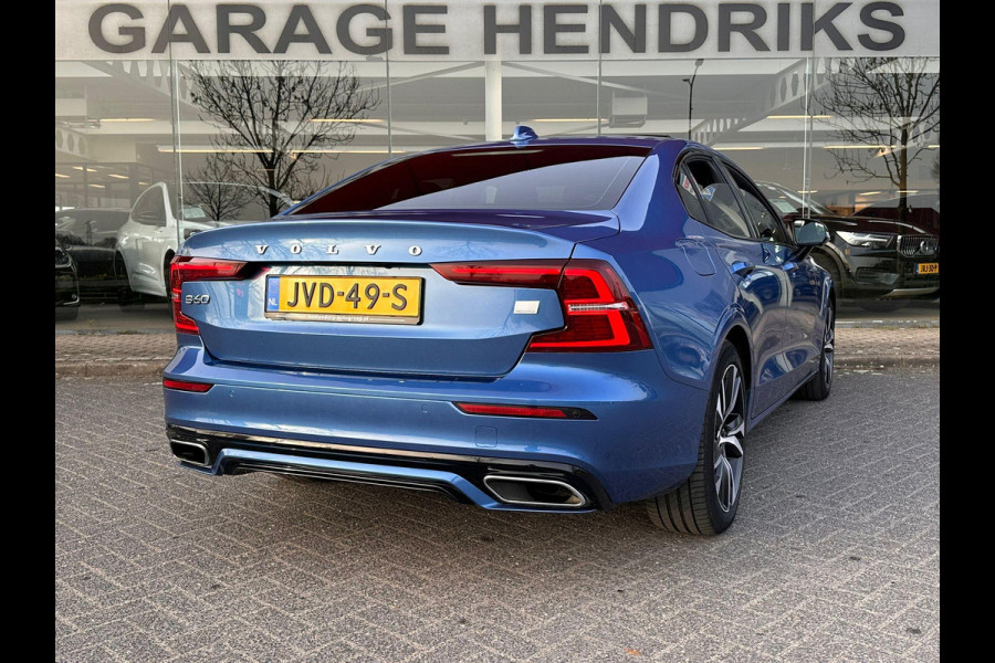 Volvo S60 2.0 Recharge T8 AWD R-Design | Panorama | Leder | LED | Trekhaak | Full Options! |
