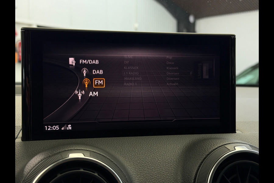 Audi Q2 35 TFSI Pro Line Camera CarPlay