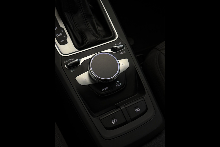 Audi Q2 35 TFSI Pro Line Camera CarPlay