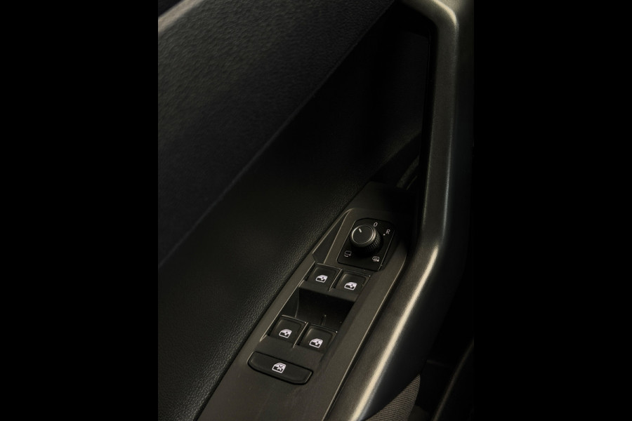 Volkswagen Polo 1.0 TSI Style CarPlay Camera IQ Lights