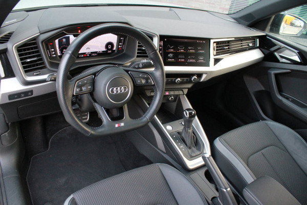 Audi A1 CITYCARVER 30 TFSI epic