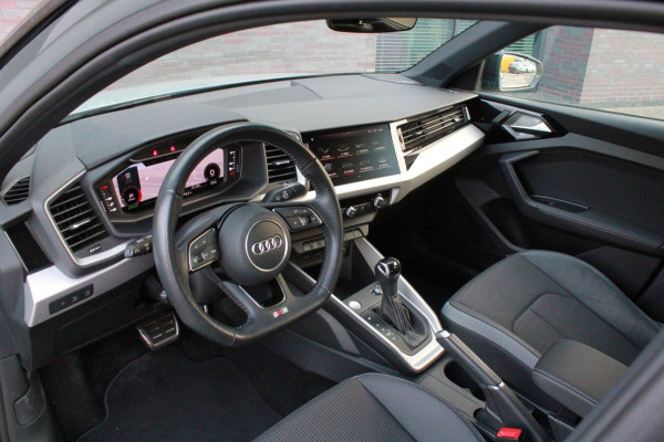 Audi A1 CITYCARVER 30 TFSI epic