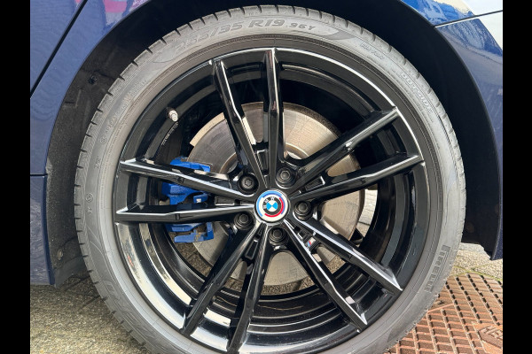 BMW 3 Serie 330E High Executive M-Sport|Btw|PANO|CurvedDisplay|Laser|292PK|Shadowline|Facelift|HarmanKardon