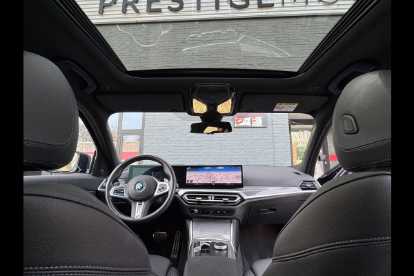 BMW 3 Serie 330E High Executive M-Sport|Btw|PANO|CurvedDisplay|Laser|292PK|Shadowline|Facelift|HarmanKardon