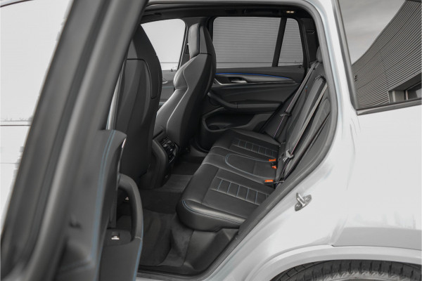 BMW X3 xDrive20i Business Edition+ M-Sport M-Stoelen Pano Laser 21"