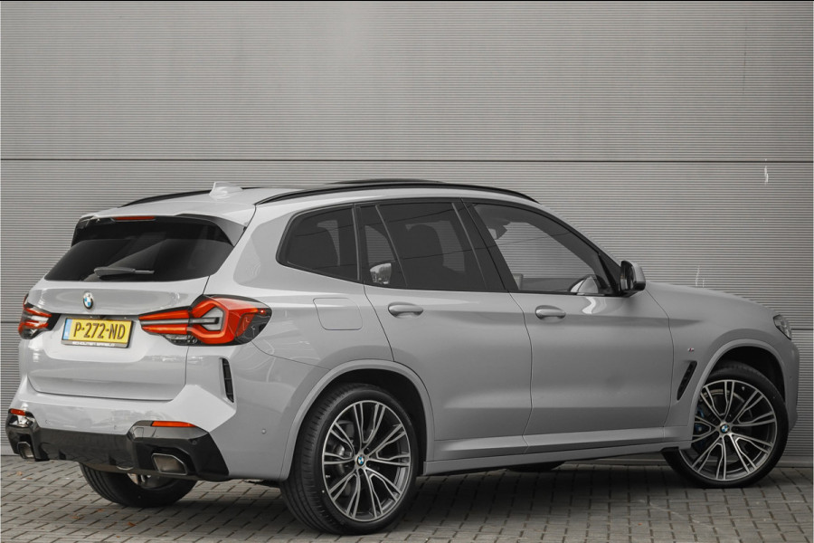 BMW X3 xDrive20i Business Edition+ M-Sport M-Stoelen Pano Laser 21"