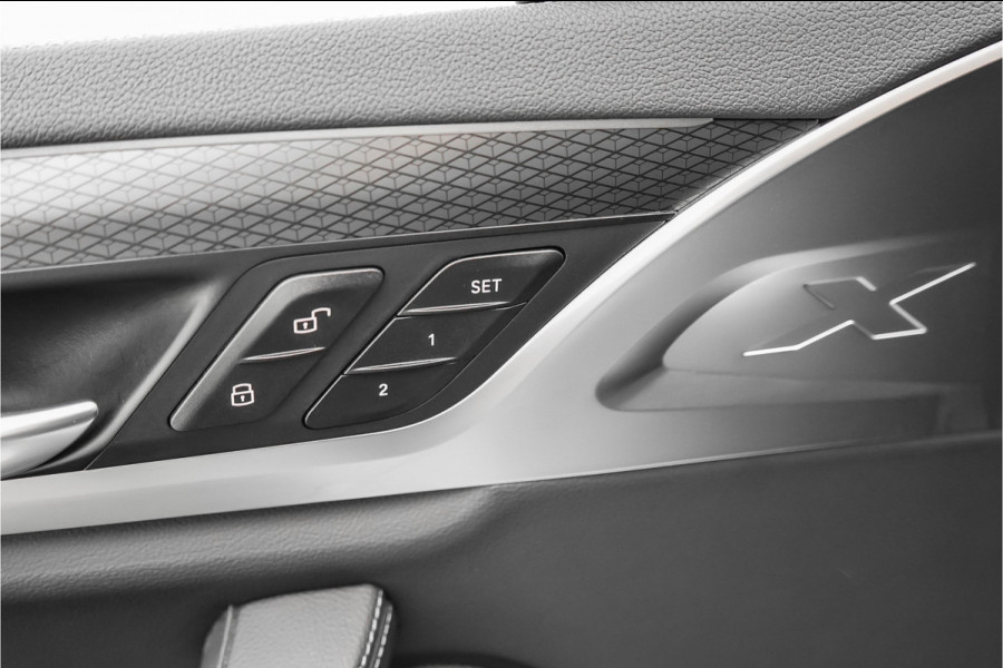 BMW X3 xDrive20i Business Edition+ M-Sport M-Stoelen Pano Laser 21"