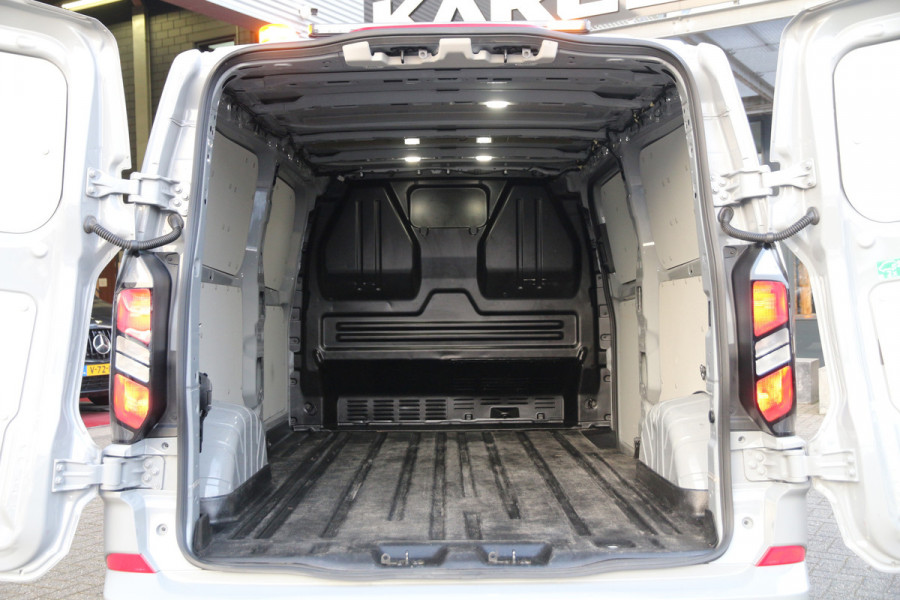 Ford Transit Custom 2.0 TDCI 136 | Aut. | L2H1 | Trekhaak | Stuurwiel verwarming | Clima..