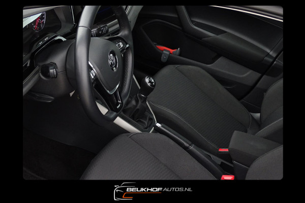 Volkswagen Polo 1.0 TSI CarPlay Cruise Control Airco Navi