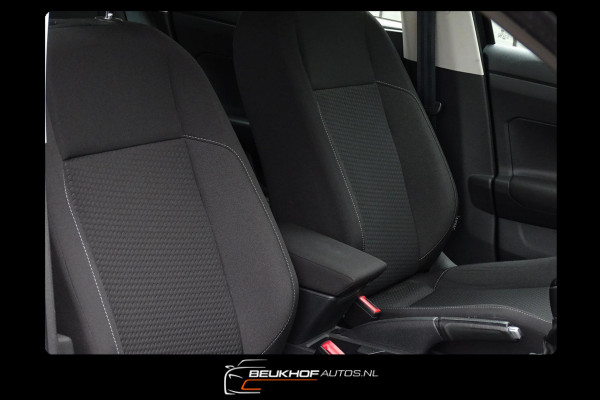 Volkswagen Polo 1.0 TSI CarPlay Cruise Control Airco Navi