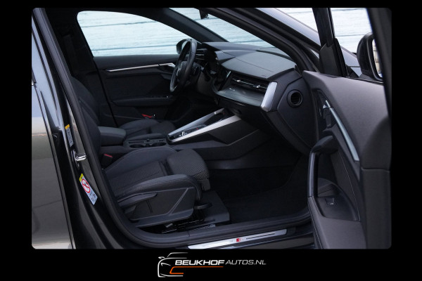 Audi A3 Sportback 30 TFSI S-Line Maxton Panorama Leer 19Inch