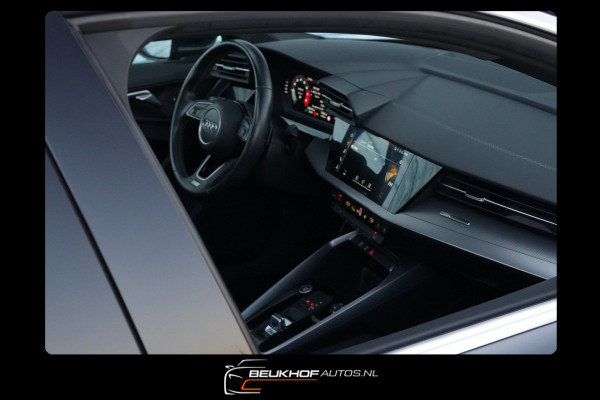 Audi A3 Sportback 30 TFSI S-Line Maxton Panorama Leer 19Inch