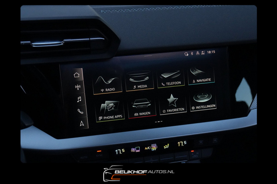 Audi A3 Sportback 30 TFSI S-Line Maxton Panorama Leer 19Inch