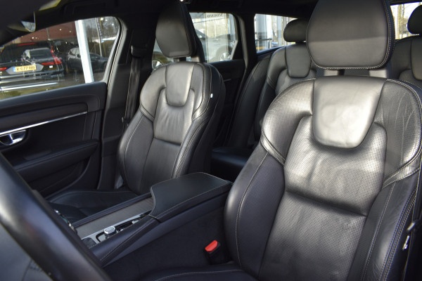 Volvo V90 Cross Country T5 AWD 250PK Automaat Pro | Carplay | Panodak | BLIS | 360 Camera | ACC | Keyless | 20'' |