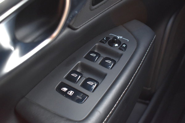Volvo V90 Cross Country T5 AWD 250PK Automaat Pro | Carplay | Panodak | BLIS | 360 Camera | ACC | Keyless | 20'' |