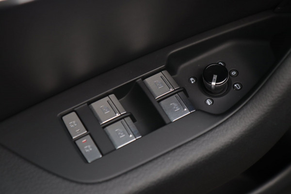 Audi A6 Avant 45 TFSI / MEMORY / ACC / KEYLESS / CAMERA / CARPLAY / DODEHOEK / 20'