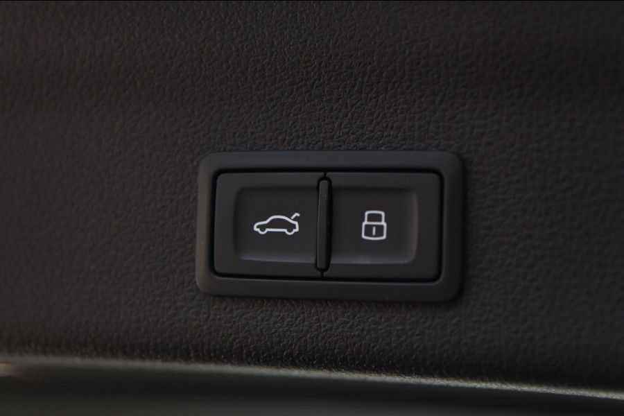 Audi A6 Avant 45 TFSI / MEMORY / ACC / KEYLESS / CAMERA / CARPLAY / DODEHOEK / 20'