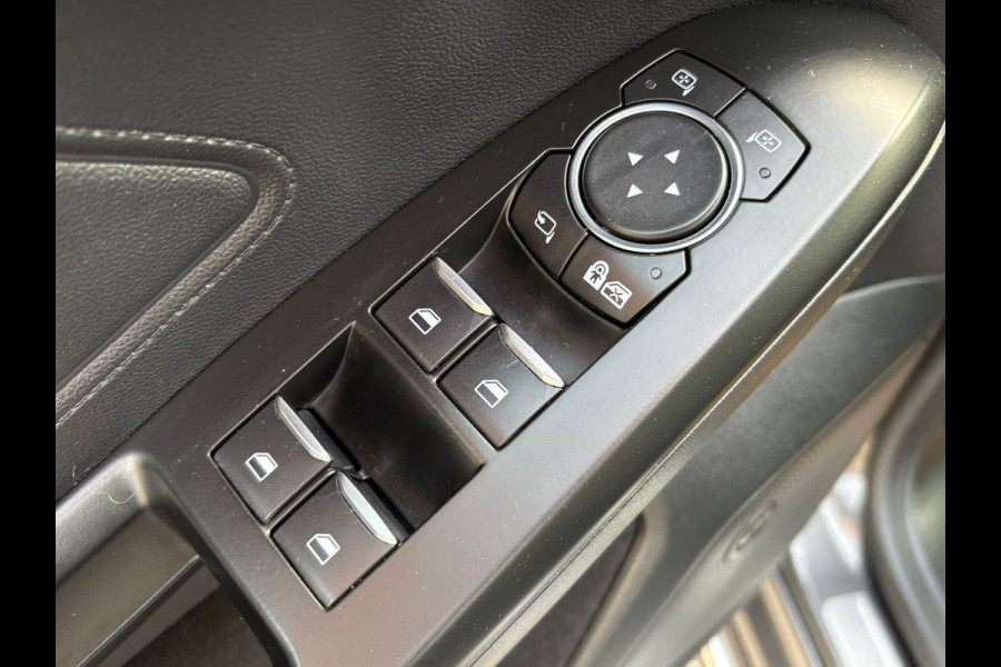 Ford FOCUS Wagon 1.5 EcoBoost Vignale BOM-VOL-OPTIES! GARANTIE AUTOMAAT,LEDER