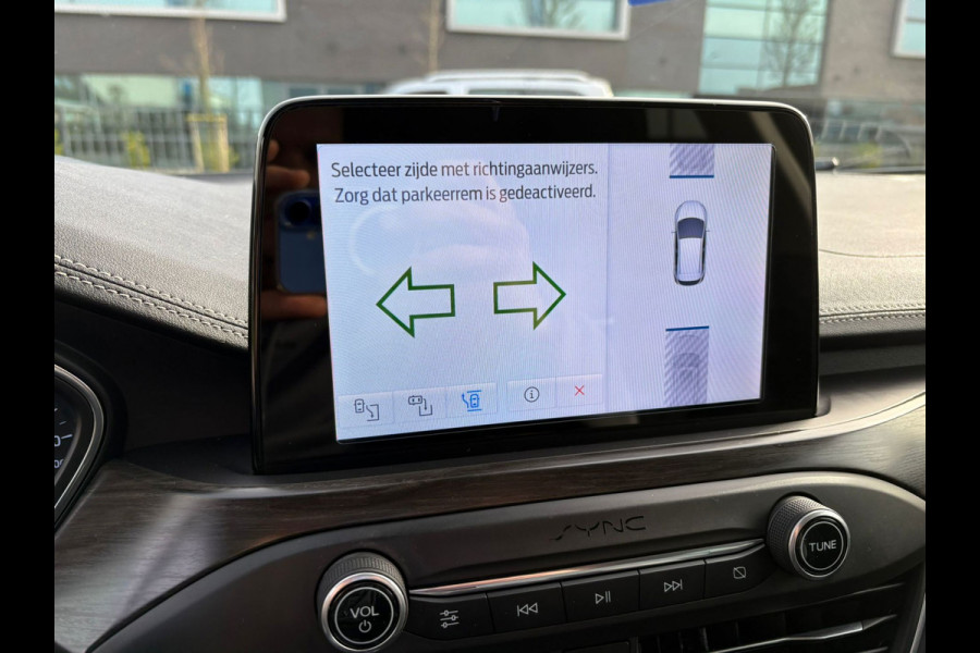 Ford FOCUS Wagon 1.5 EcoBoost Vignale BOM-VOL-OPTIES! GARANTIE AUTOMAAT,LEDER