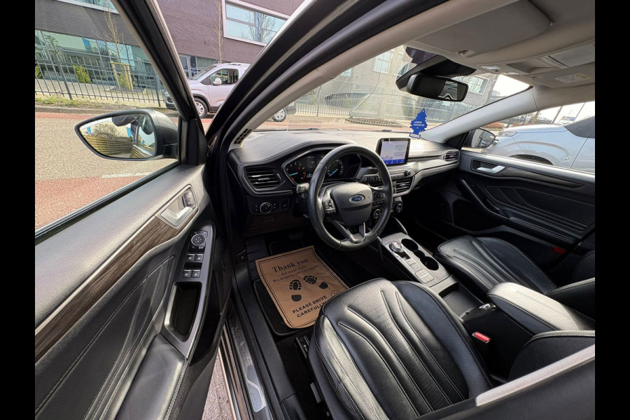 Ford FOCUS Wagon 1.5 EcoBoost Vignale BOM-VOL-OPTIES! GARANTIE AUTOMAAT,LEDER