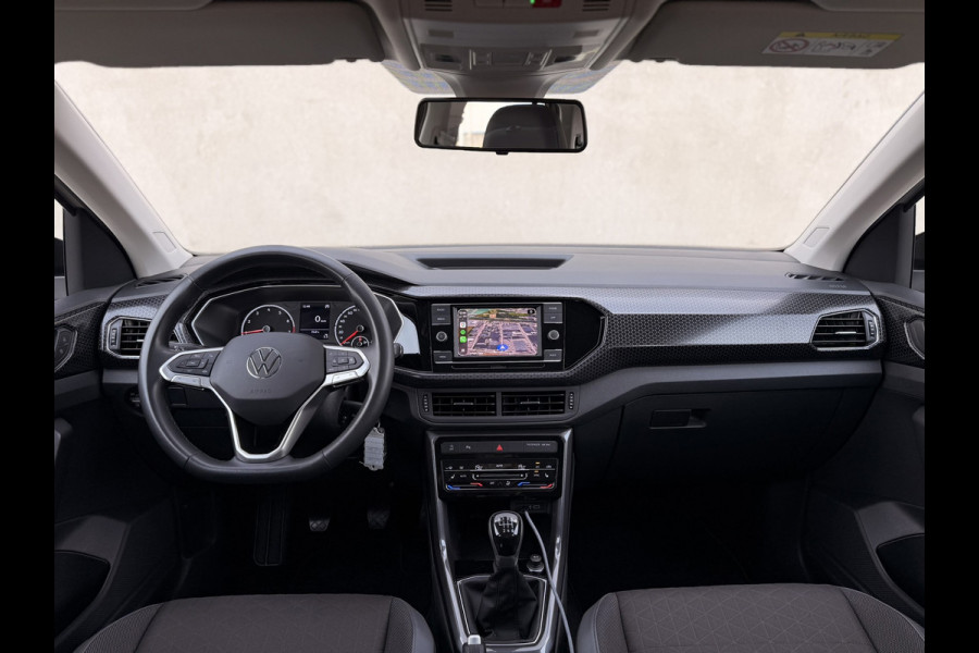 Volkswagen T-Cross 1.0 TSI Style LED 17'' Stoelverw CarPlay