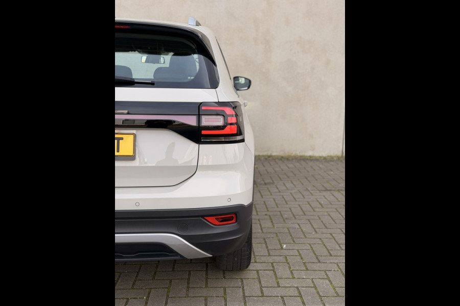 Volkswagen T-Cross 1.0 TSI Style LED 17'' Stoelverw CarPlay