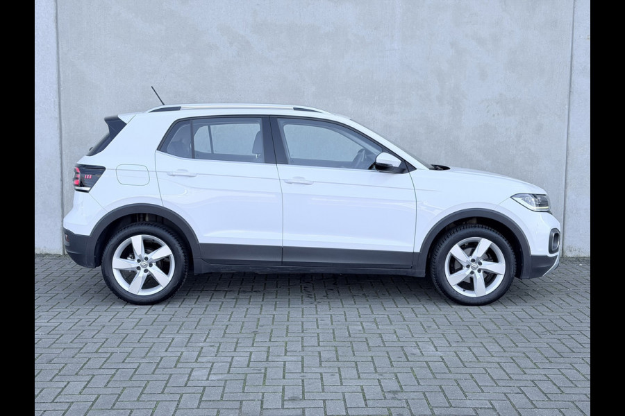 Volkswagen T-Cross 1.0 TSI Style LED 17'' Stoelverw CarPlay
